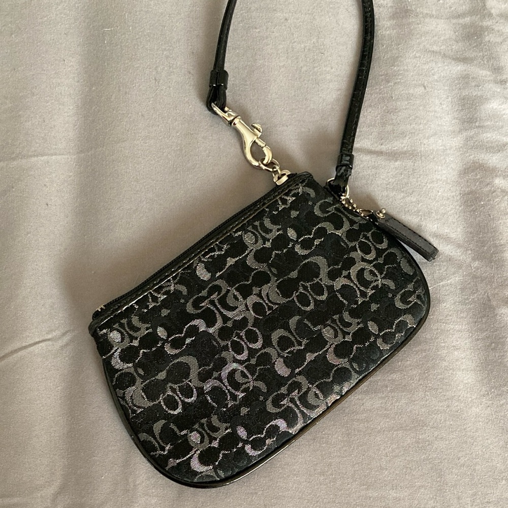 Vintage Coach Black and Gray Designer Women's Wristlet